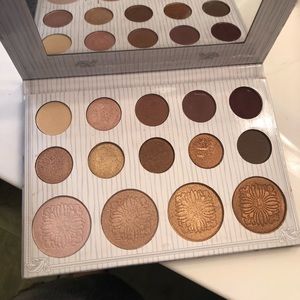 Carli Bybel BH Cosmetics palette